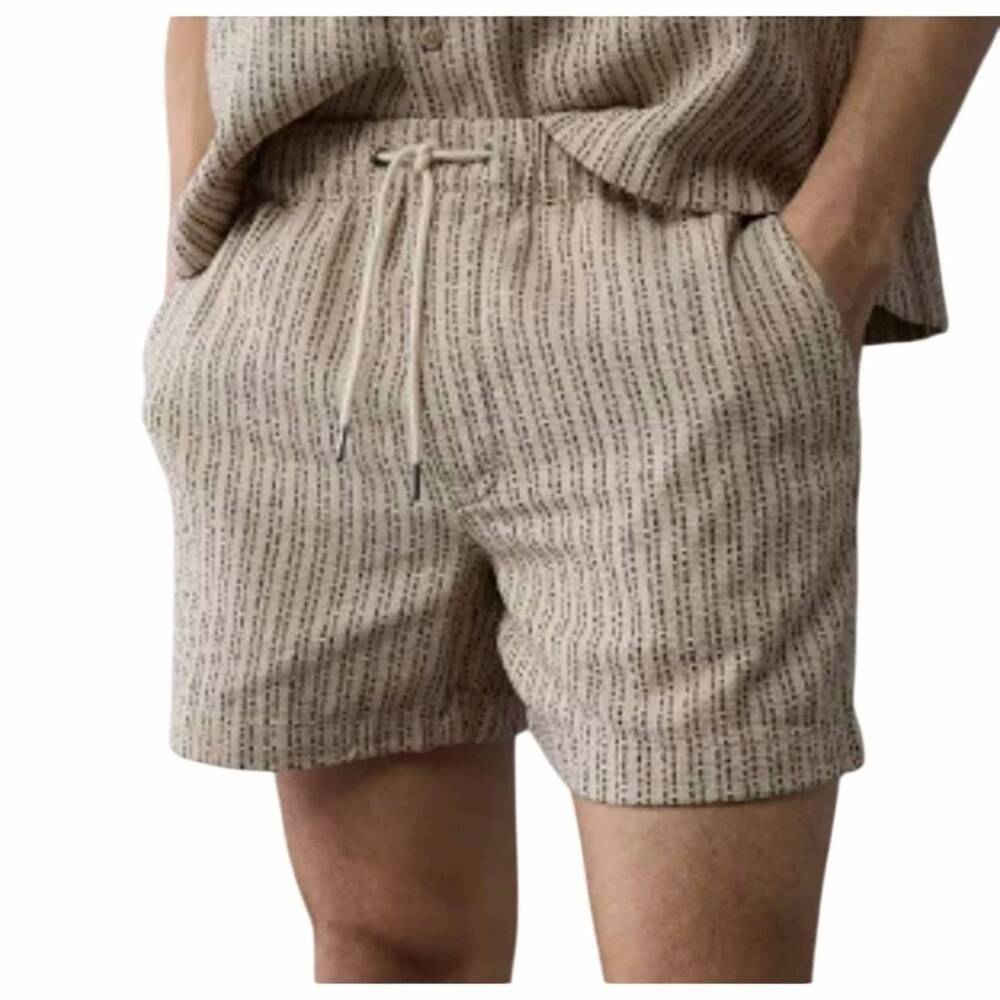 NEW AMERICAN EAGLE OUTFITTERS striped lived-in trekker shorts in dune khaki